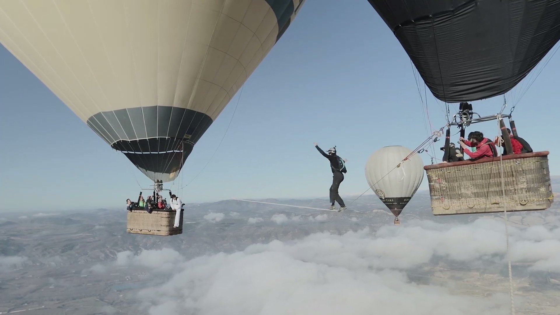 The Balloon Highline Skylining8