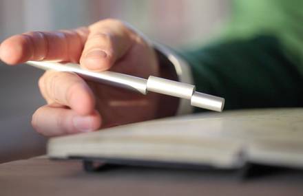 A Minimal Pen with a Twist