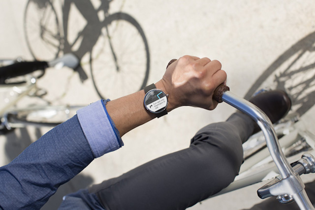First Smartwatch powered by Android Wear 5