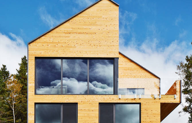 Malbaie VIII Residence by MU Architecture