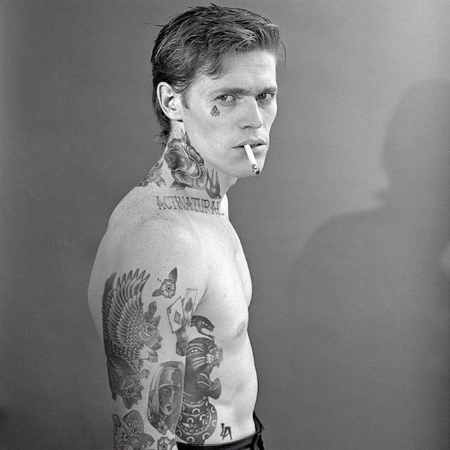 Old and comtemporary Celebrities covered in tatoos 15