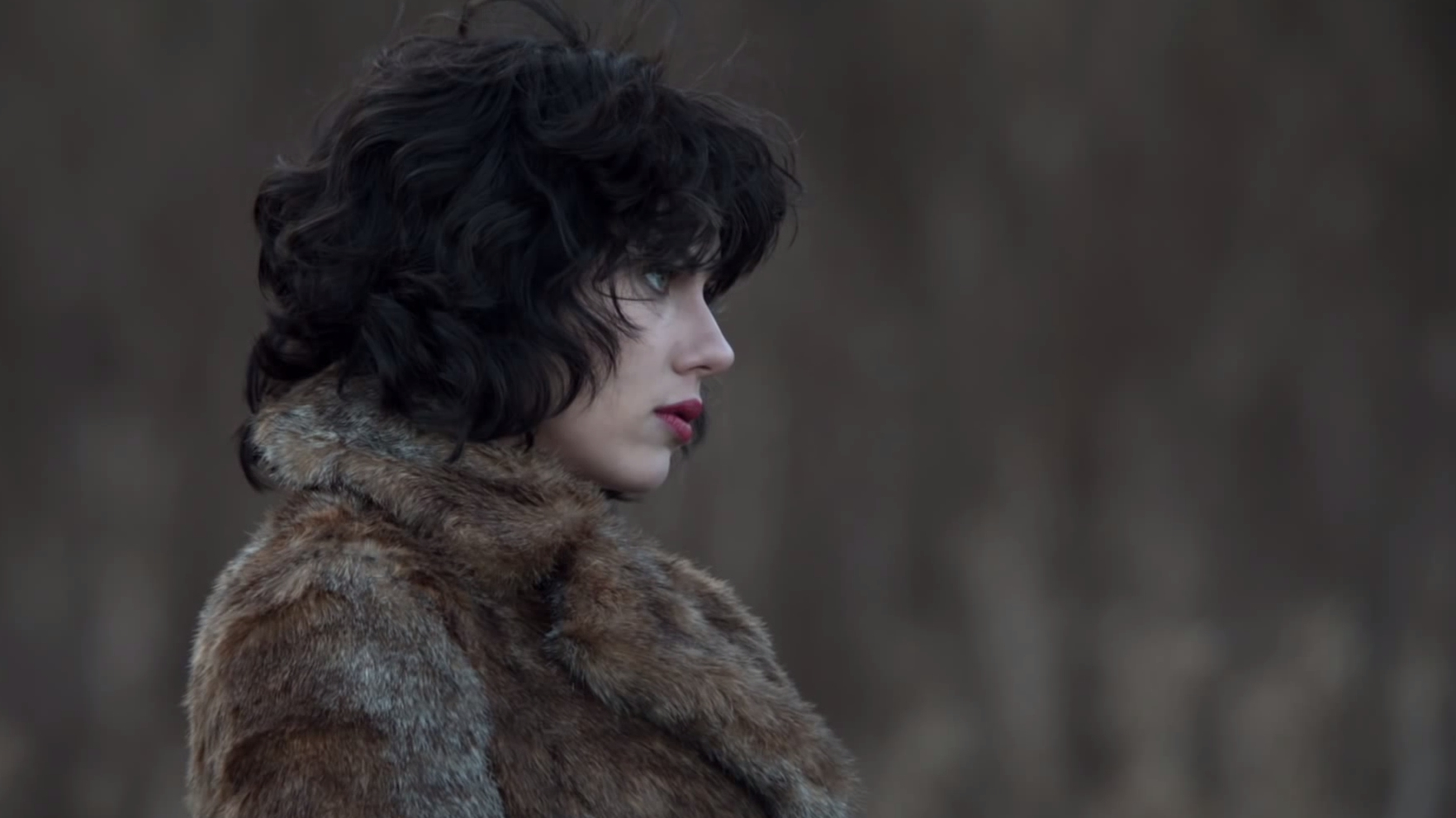 Undertheskin-2