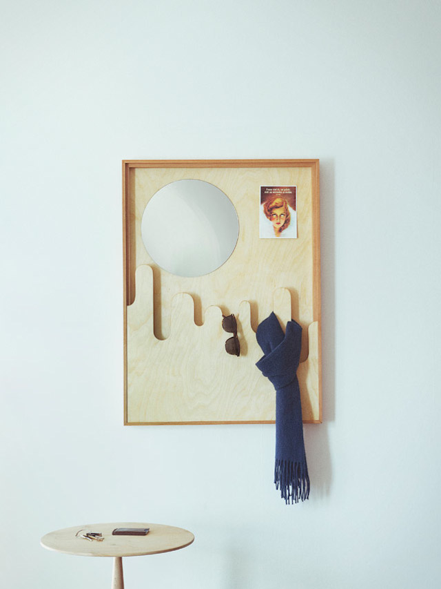 Wallmonds Mirror Frame 1