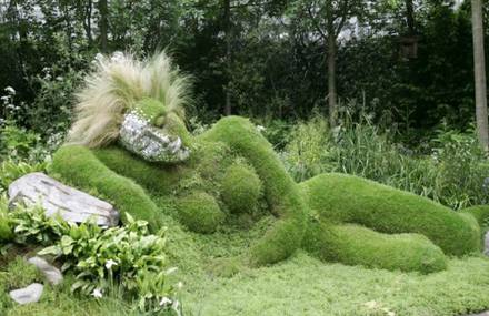 Grass Living Sculptures – The Hand-made Nature