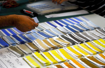 OgilvyOne redefines digital print with Paper Pixels – turning 21 thousand Pantone swatches into real world pixels.