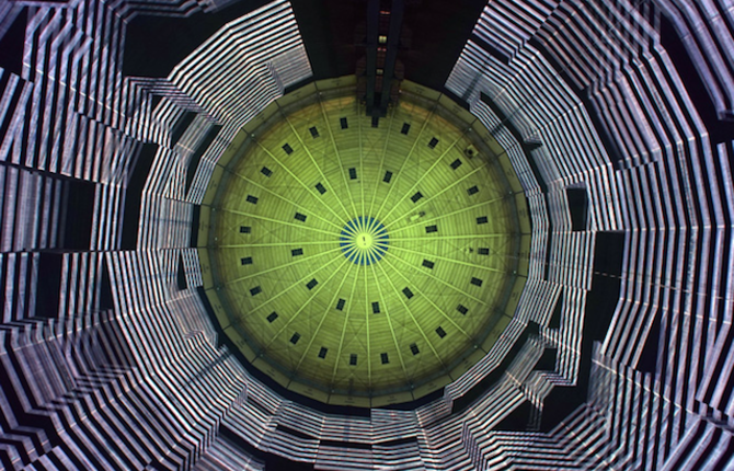 320 Licht Installation by Urbanscreen