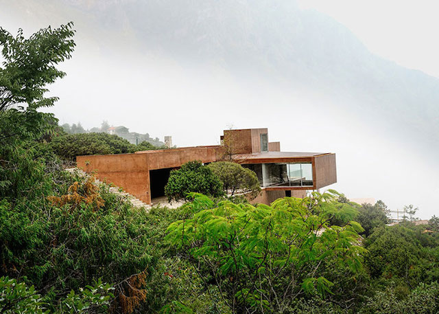 A House in The Mexican Landscape 14