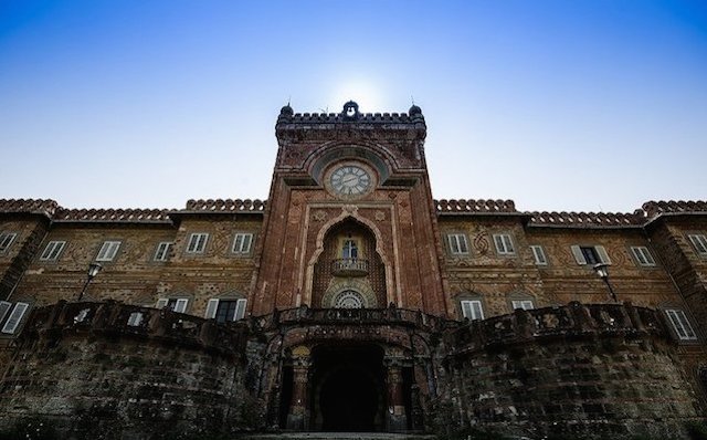 Abandoned Technicolor Castle  7