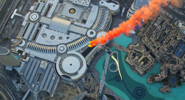 Burj Khalifa Base Jump 6