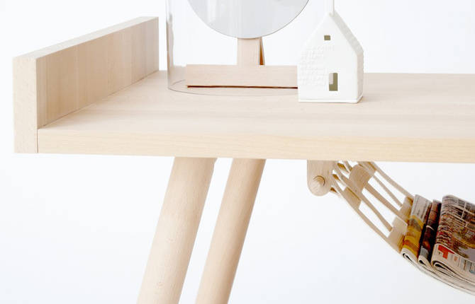 Servile Desk and Rocking Lamp