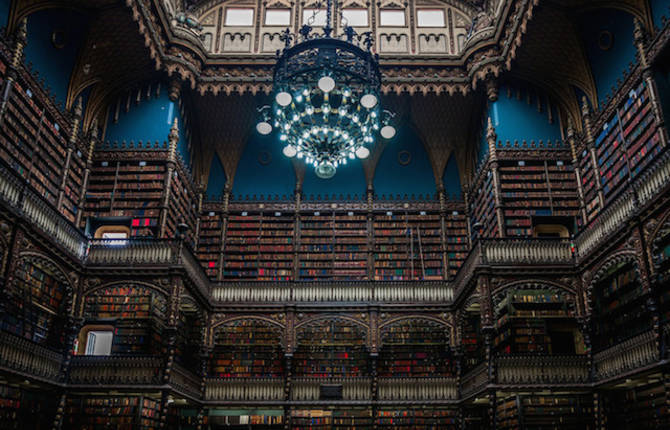 19th Century Library Filled by 350 000 Books
