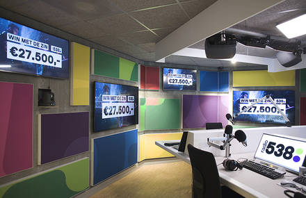 Studiomfd puts DJs on throne of their own in the new On Air Studio Radio 538