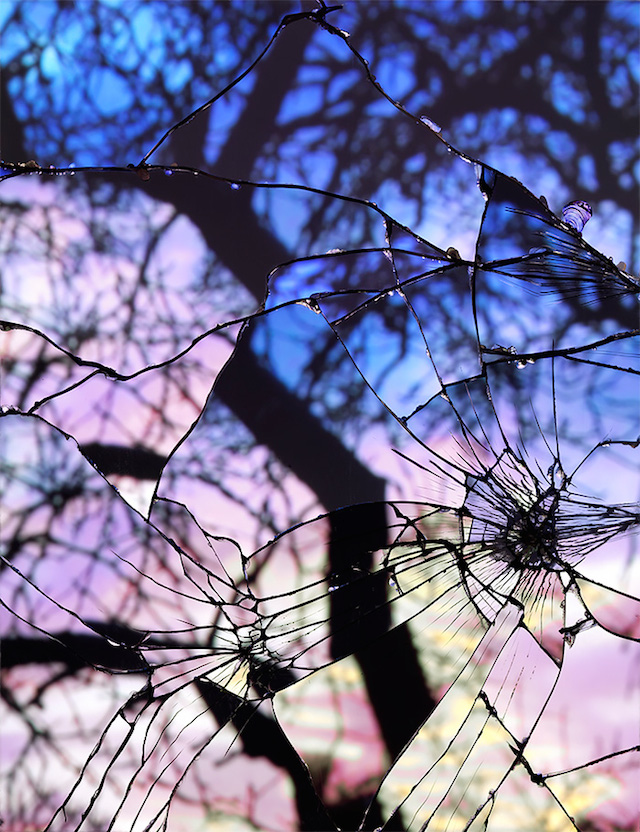 Broken Mirror by Bing Wright 8 – Fubiz Media
