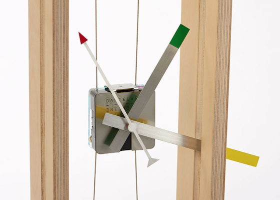 Deconstructed Clocks Design – Fubiz Media