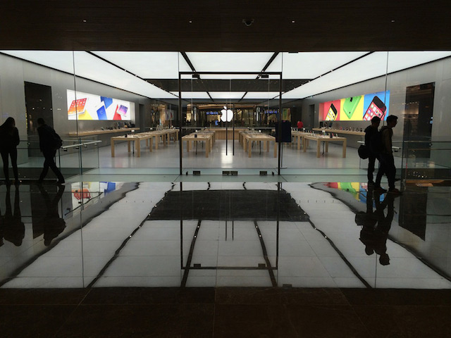 Istanbuls Apple store 8