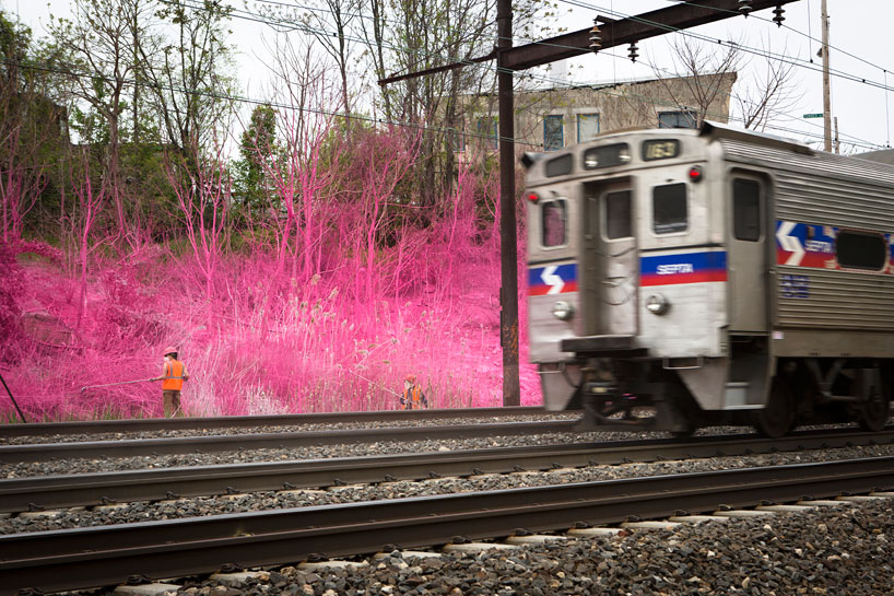 Psychylustro Installation Railway Landspace1