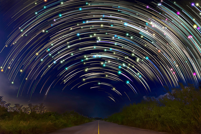 Star trails in Singapore Sky5