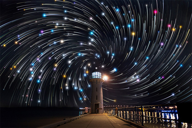 Star trails in Singapore Sky9