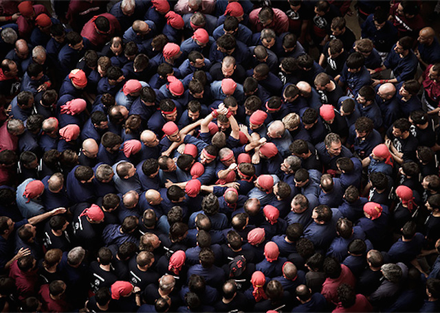 Human Towers Aerial Photos by David Oliete 2