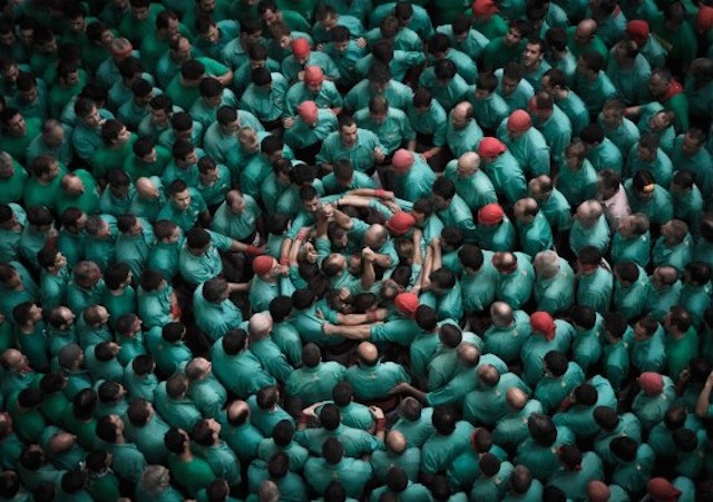 Human Towers Aerial Photos by David Oliete 9