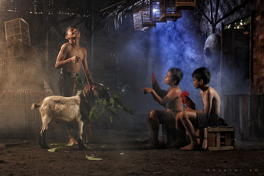 Life In Indonesian Villages Captured by Herman Damar 18