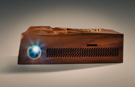 DERU ANNOUNCES LIMITED EDITION PROJECTOR FOR 1979 AUDIO / VISUAL DOCUMENT