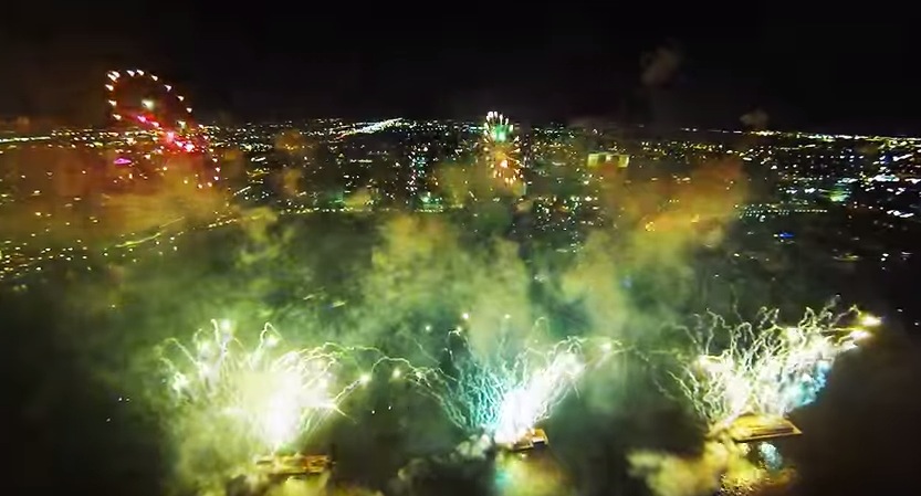 Fireworks Filmed with a Drone4