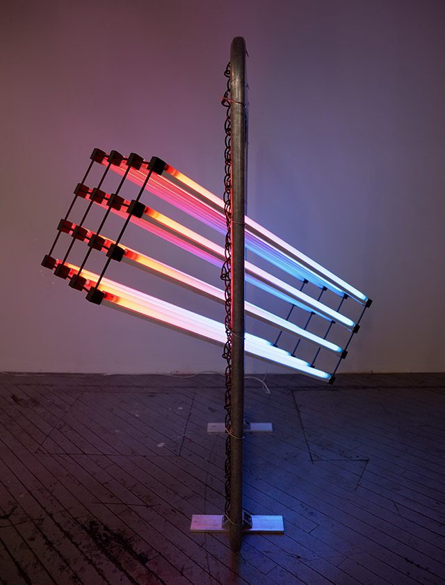 Light Sculptures by James Clar4