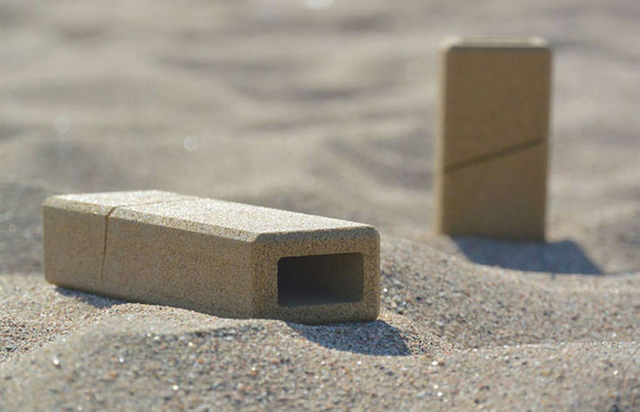 Sand Packaging by Alien & Monkey