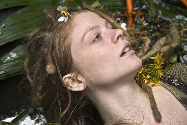 Sensual Hyperrealistic Paintings by Yigal Ozeri12