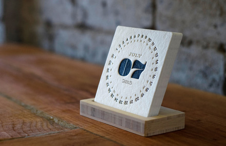 Type Letterpress Desk Calendar by iSkelter