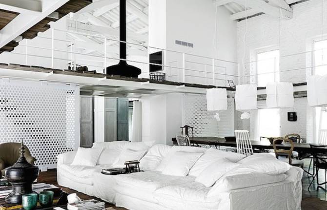 Black And White Villa