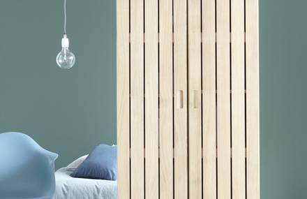 La Cabine : an ultra-compact bathroom hidden within an oak wardrobe !
