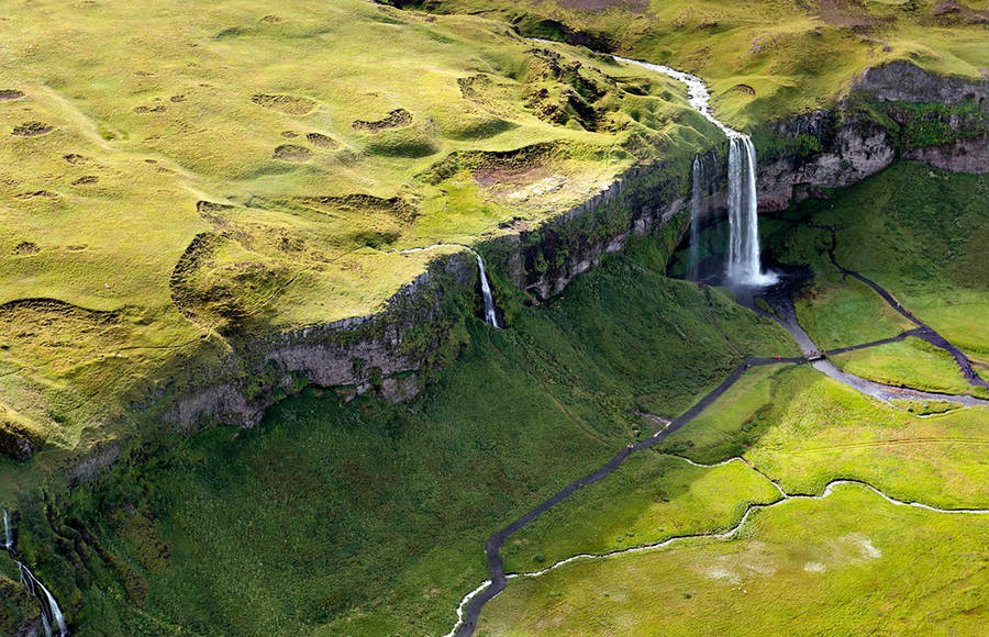 Iceland Landscapes by Sarah Martinet