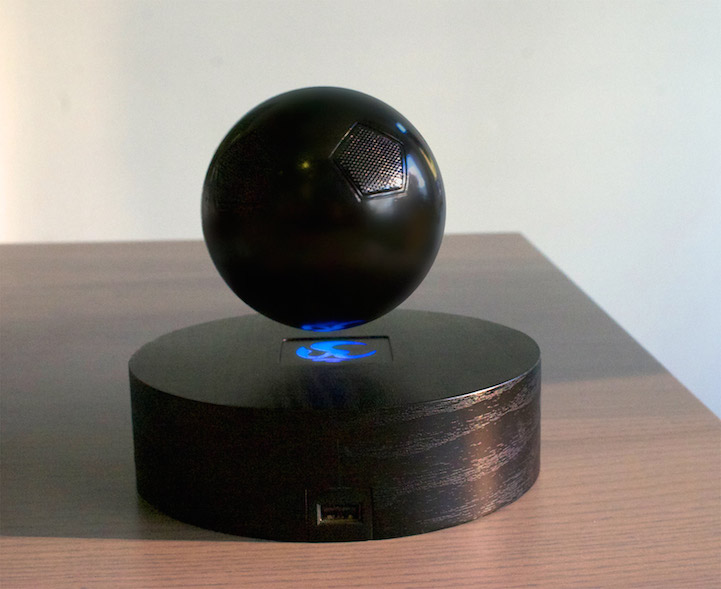 OM:One Audio Levitating Speaker5