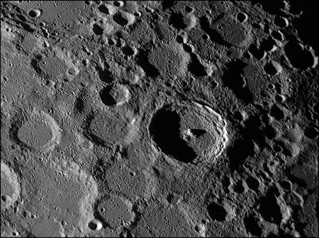 17 Bets of The Craters