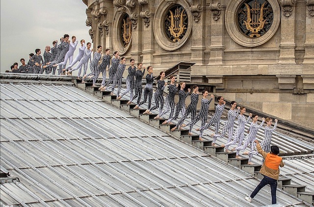 Rooftop Dancers in Paris by JR-14