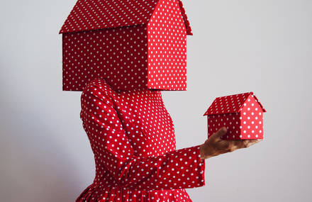 Performative Sculptures by Guda Koster