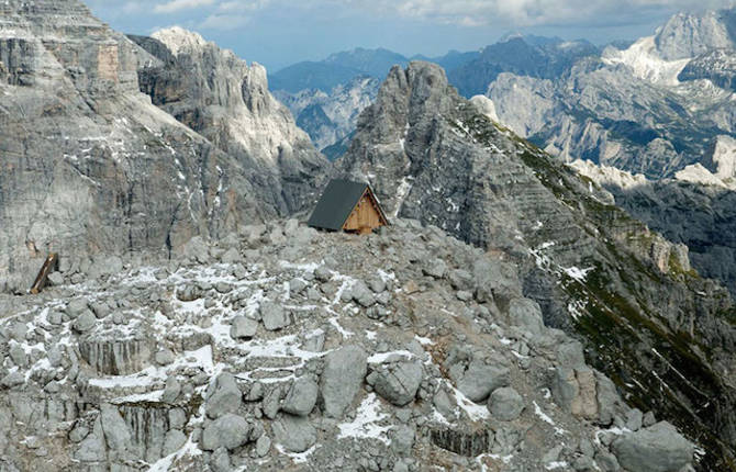 Amazing Mountain-Top Cabin