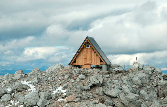 Amazing Mountain-Top Cabin