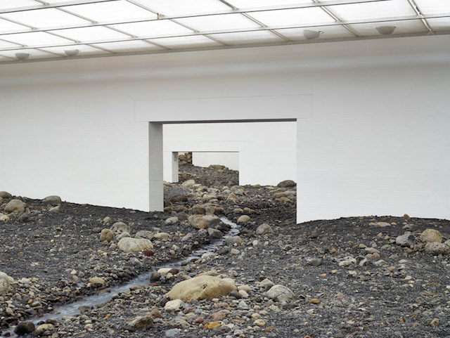 olafur-eliasson-riverbed-0