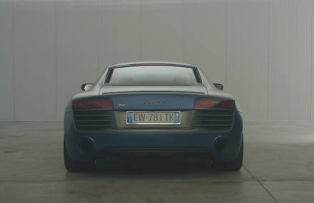Audi Italy celebrates its first million Facebook fans, with a video by the advertising agency Verba (STVDDB group).