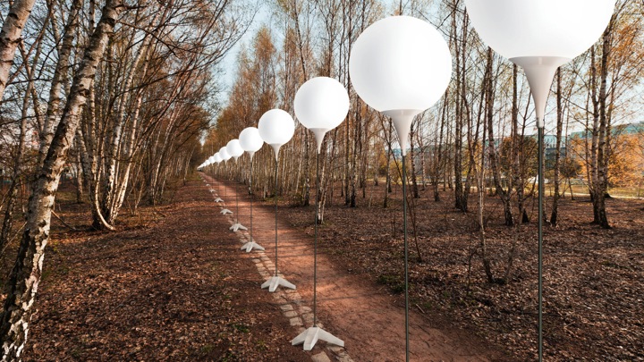 Berlin Wall rebuilt in Glowing Orbs_1