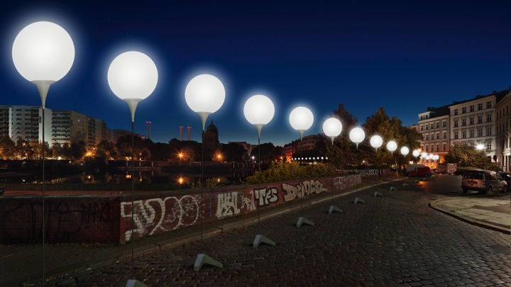 Berlin Wall rebuilt in Glowing Orbs_2