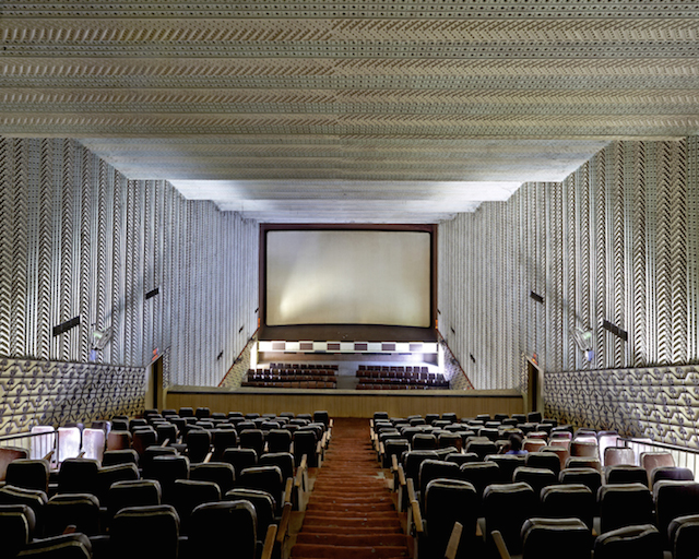 Cinemas_of_India_07