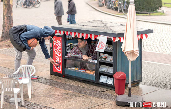 Coca-Cola Mini Kiosk