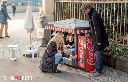 Coca-Cola Mini Kiosk