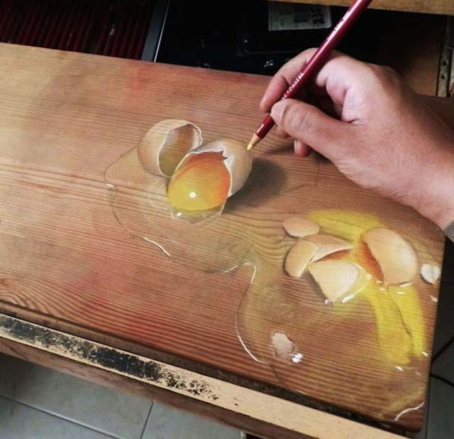 Hyper-Realistic-Drawings-on-Wood-1