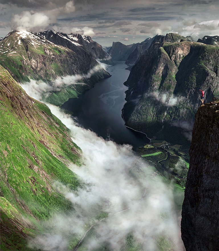 Mountains Photography by Max Rive_8