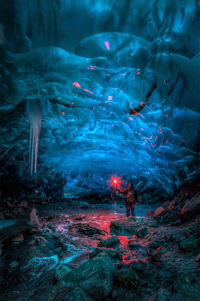 Stunning Alaskan Ice Cave -5